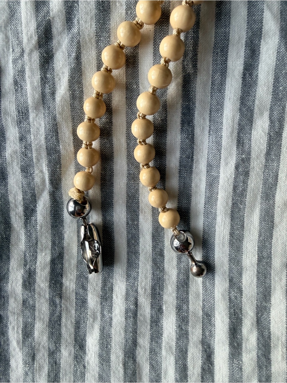 OSSA Beaded Phone Lanyard with Drawstring Pouch - Cream Wood - Picture 2 of 2